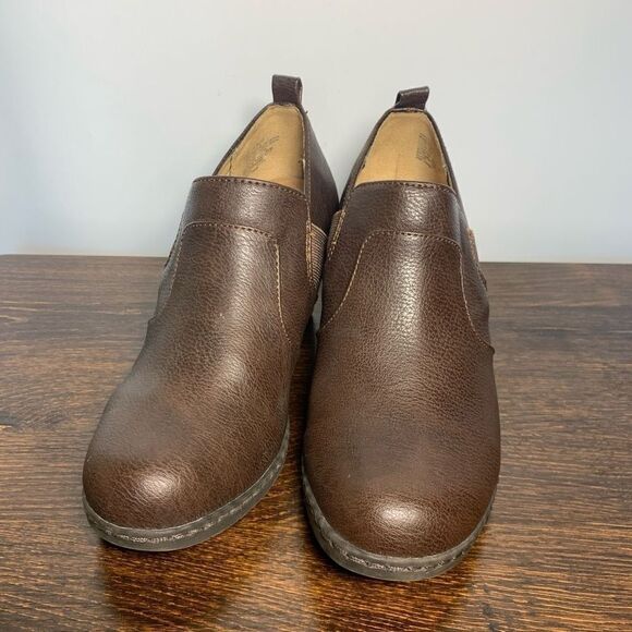 Croft & Barrow Women's Maid Ortholite Vegan Leather Slip On Heel Shoes Brown 7.5 - Picture 2 of 6